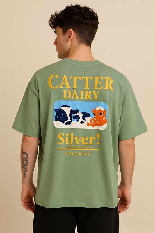 VUOTO Green Oversized T-Shirt – Catter Dairy Silver Back Graphic | Playful Retro Streetwear